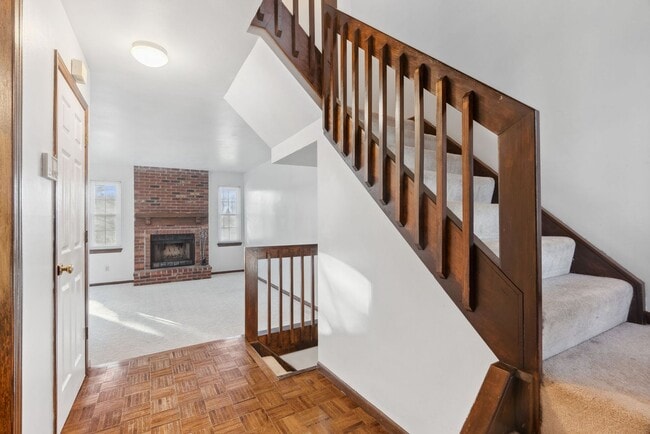 Building Photo - COMING SOON - Spacious 2-Bed, 3.5-Bath Townhouse with Stunning Lake Views