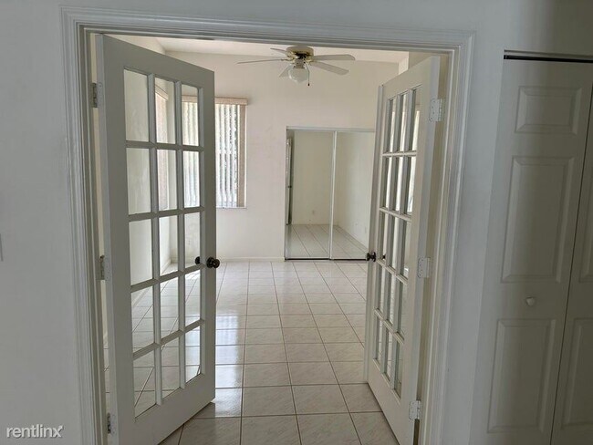 Foto del edificio - 3 br, 2 bath House - 8330 Lake Cypress Rd