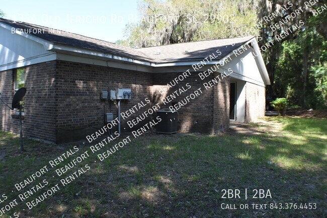 Foto del edificio - 135A Old Jericho Rd Beaufort, SC 29902