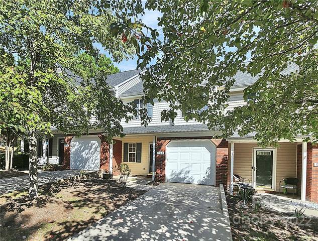 Building Photo - 948 Sparrows Nest Ln