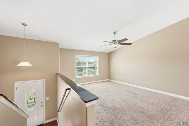 Building Photo - 305 Shadow Trace Dr