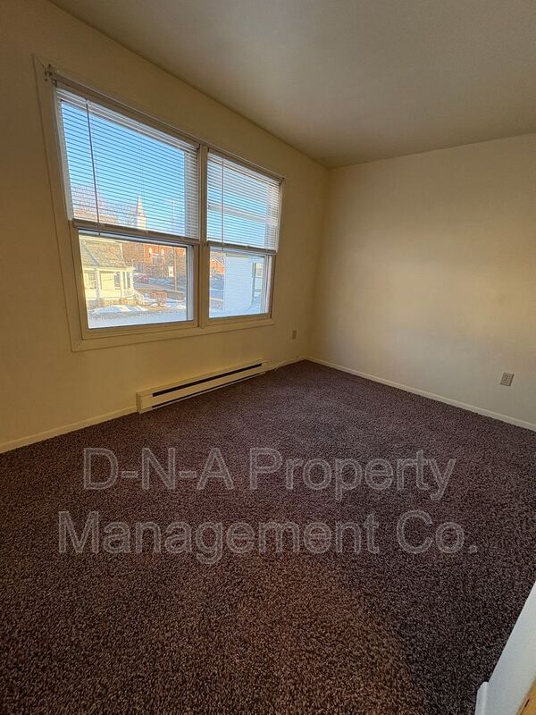 Foto del edificio - 111 Lenox Ave