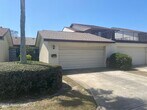 Foto principal - 135 Seawind Dr