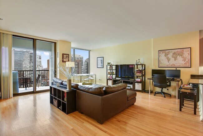 Foto del edificio - 501 N Clinton St