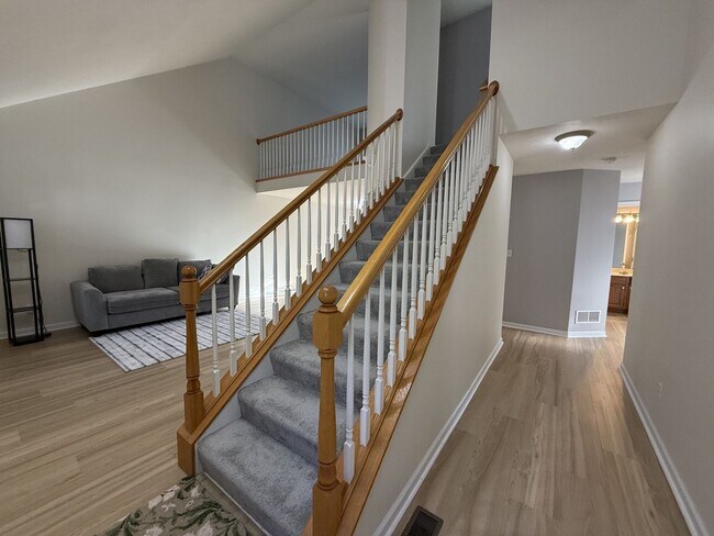 Foto del edificio - 210 Amblewood Way