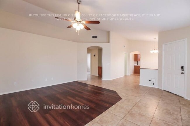 Foto del edificio - 13146 W Alvarado Cir