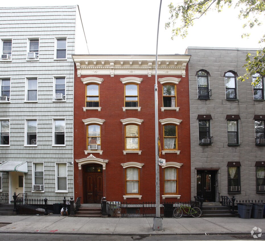 Building Photo - 111 N 8th St