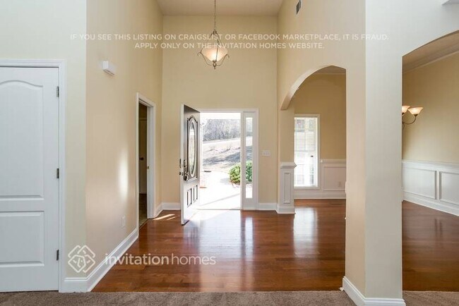 Foto del edificio - 115 Westbrook Way