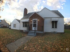 Building Photo - 1470 Brown St