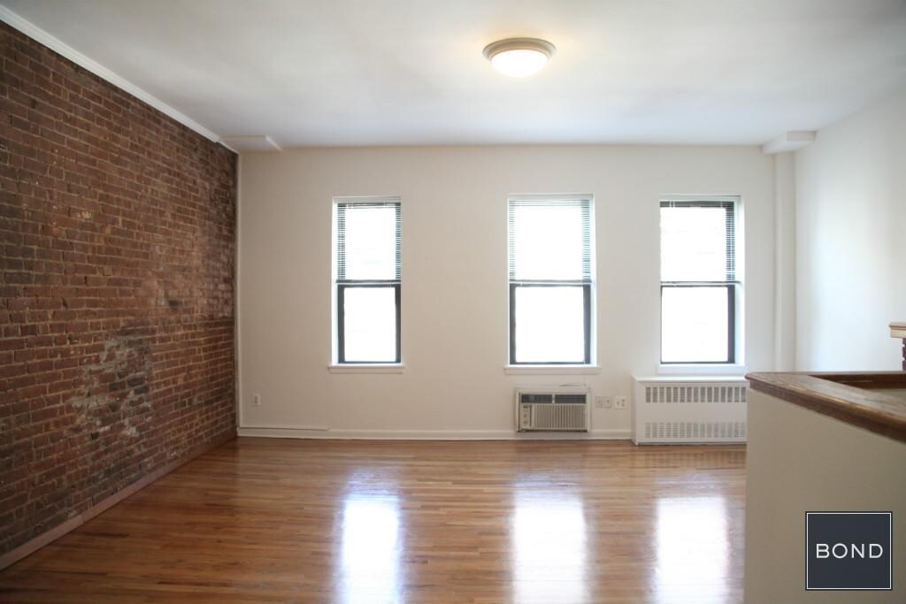 Foto principal - 7 W 84th St
