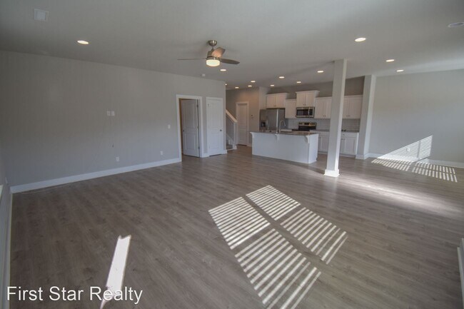 Building Photo - 4 br, 3.5 bath House - 3486 W Tuscan Rd