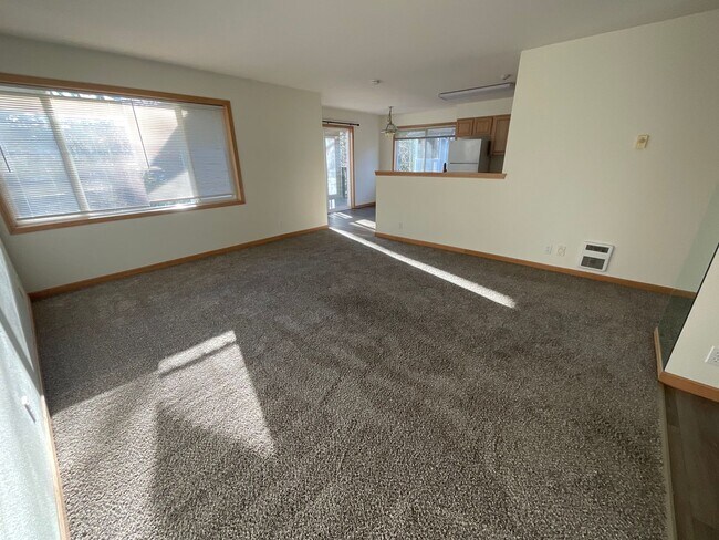 Foto del edificio - 2 bed, 2 bath Condo in Cordata Near Parks ...