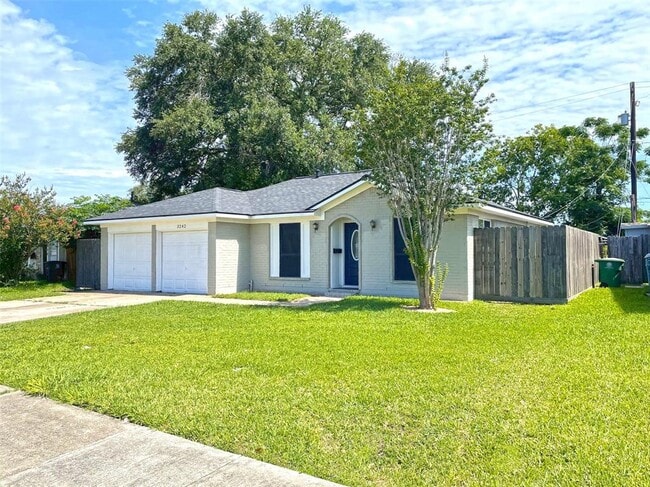 Building Photo - 3242 Dalmatian Dr