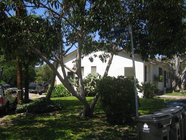 Foto del edificio - 2103 Vine St