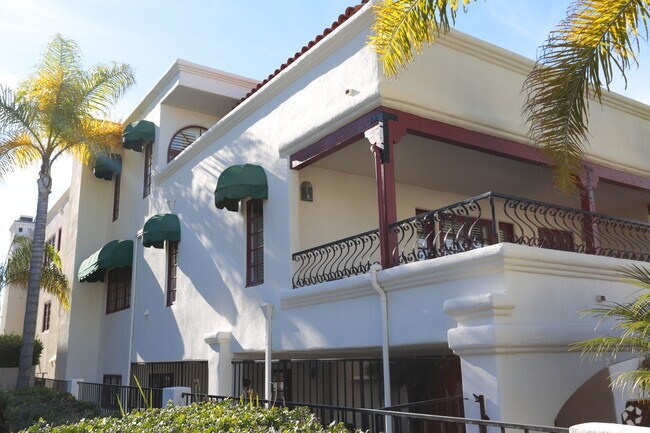 Foto del edificio - Villa Mediterranea