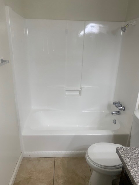 Baño - Highland Oaks Apartments & Arcadia Townhomes