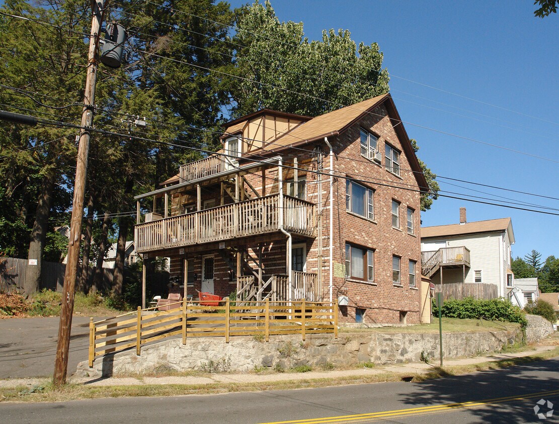 97 Prospect St, Bristol, CT 06010 97 Prospect St Bristol, CT