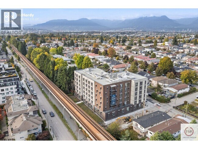 Photo du bâtiment - 5085 McHardy St