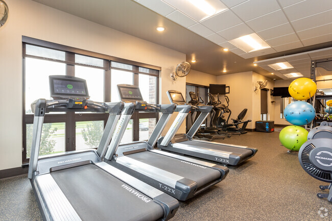 Fitness Center at 4501 - University Hills Village