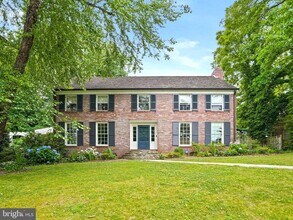 Building Photo - 5320 Albemarle St