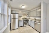 Primary Photo - 1210 Perry St NE