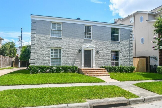 Foto del edificio - 2718 Wroxton Rd