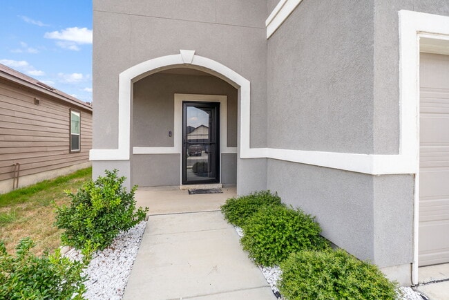 Building Photo - 3254 Old Almonte Dr