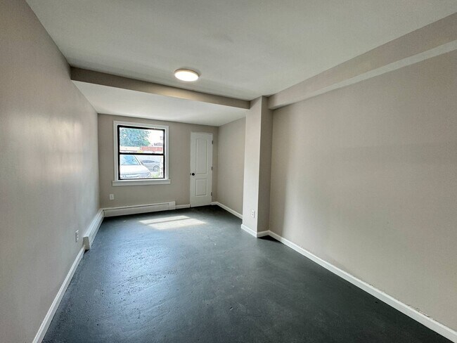 Foto del edificio - 2540 Colden Ave