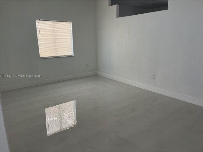 Foto del edificio - 16233 SW 54th Terrace