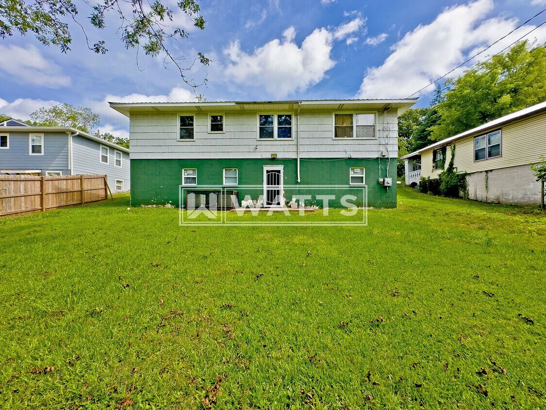 Foto del edificio - 3929 38th Ave N