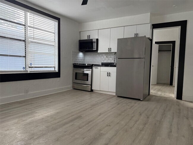 Foto del edificio - 1947 Madison St