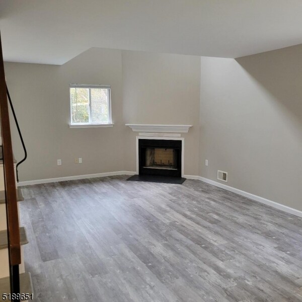 Building Photo - 910 Reed Ct