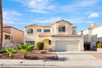 Building Photo - 4492 E Mesa Vista Ave