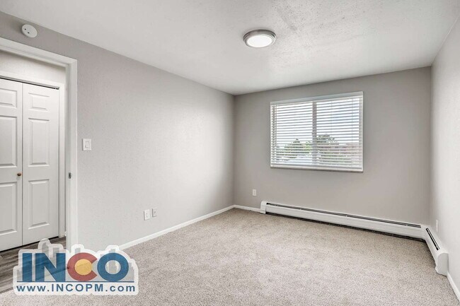 Foto del edificio - 3310 S Grant St