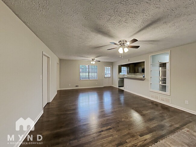 Building Photo - 70 Highland Cir