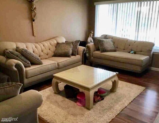 Building Photo - 3 br, 2 bath House - 11209 Glenis Dr