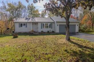 Building Photo - 4227 Summerhill Rd