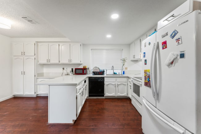 Building Photo - 1130 Rudger Way