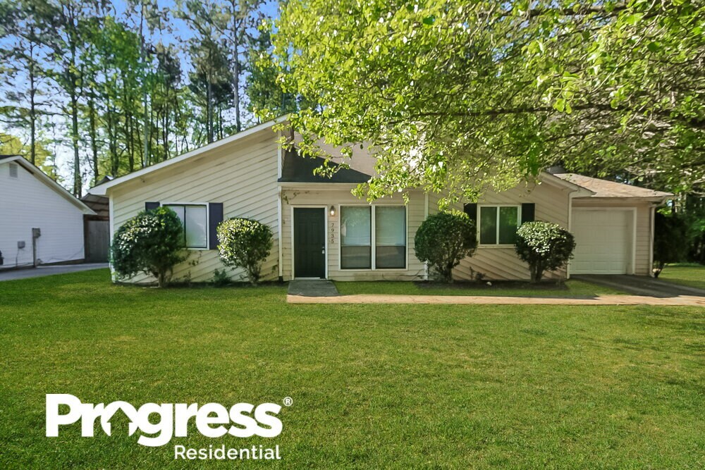 7935 Taylor Cir, Riverdale, GA 30274 House Rental in Riverdale, GA