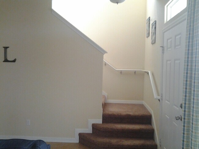 Building Photo - Available early fall ~ Waterside Pointe 3/...
