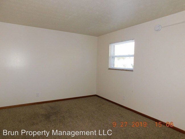 Building Photo - 4227 Coster Rd