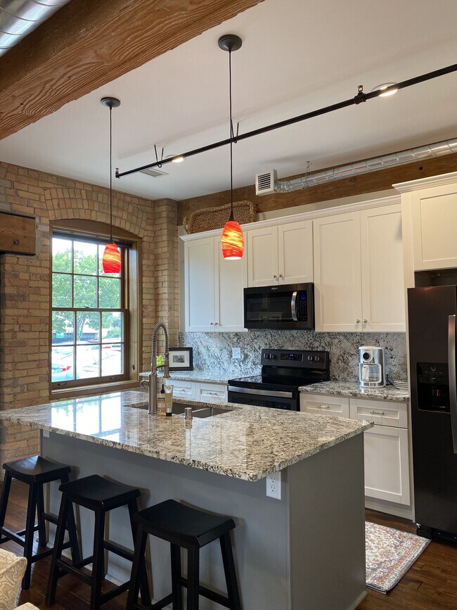 Building Photo - The Schurmeier Lofts