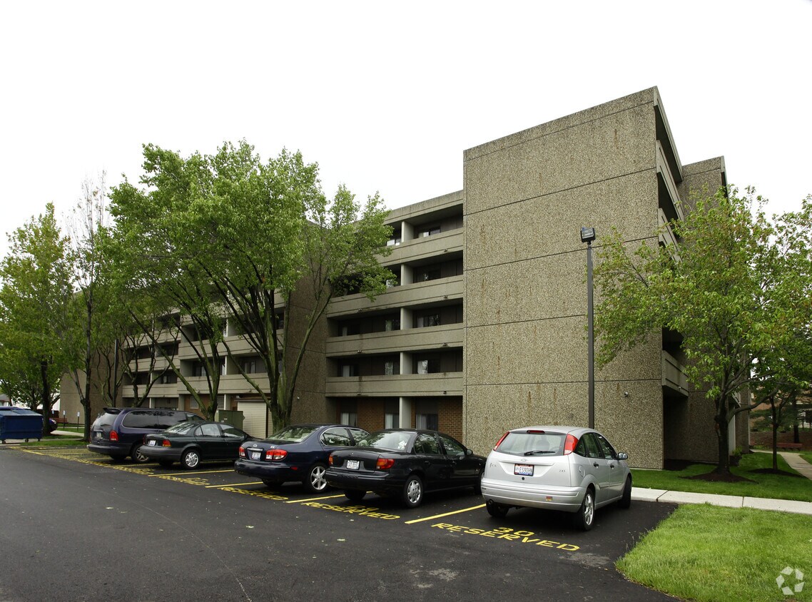 Foto del edificio - Pinzone Tower Apartments