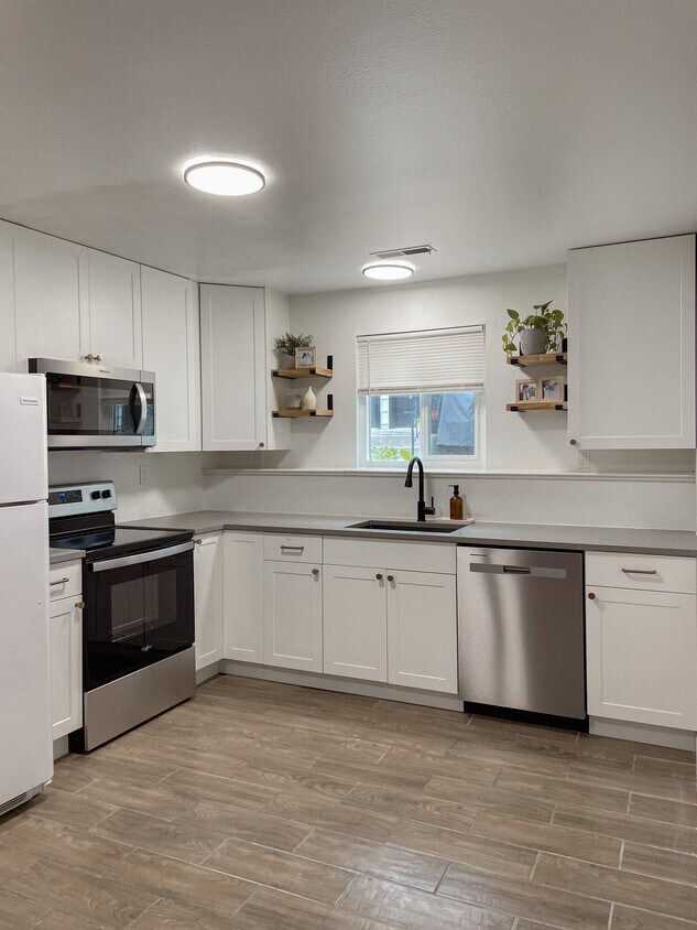 475 S 400 W Unit D1, Provo, UT 84601 Condo for Rent in Provo, UT