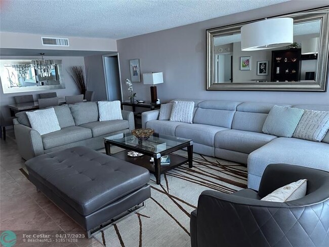 Foto del edificio - 4100 Galt Ocean Dr