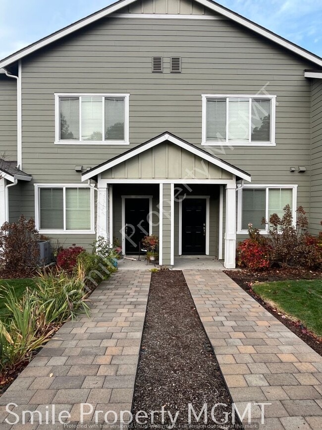 Building Photo - 24 NE 134th Pl