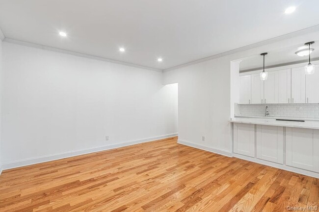 Foto del edificio - 83-64 Talbot St