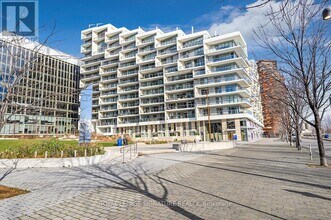 Building Photo - 118 Merchants' Wharf