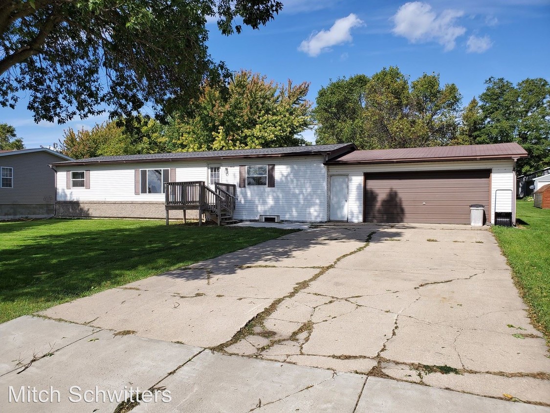 Foto principal - 3 br, 2 bath House - 502 4th Ave South