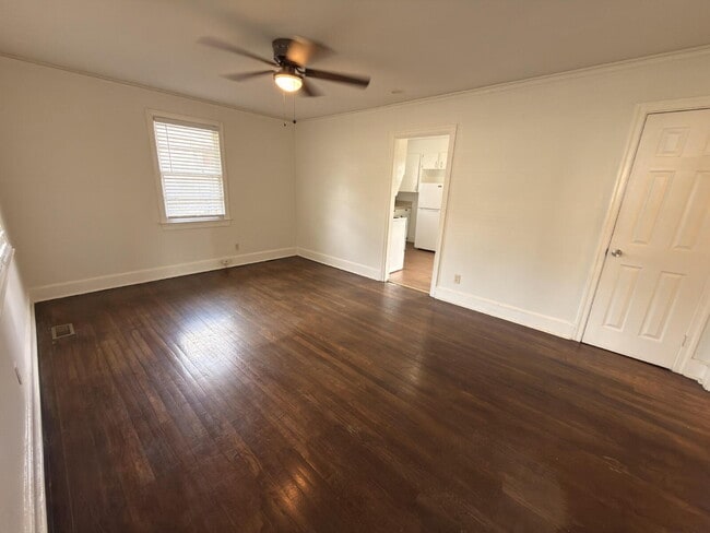 Building Photo - Updated 3BR Home Near USC + Solar Savings